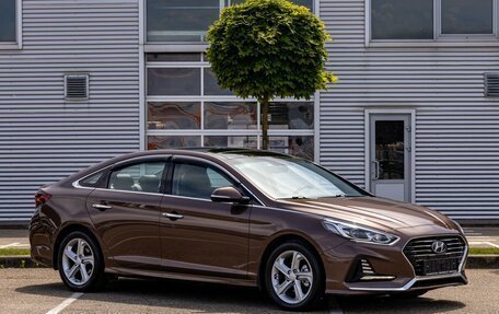 Hyundai Sonata VII, 2019 год, 1 895 000 рублей, 3 фотография