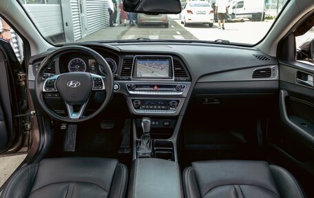Hyundai Sonata VII, 2019 год, 1 895 000 рублей, 17 фотография