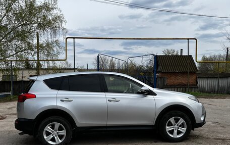 Toyota RAV4, 2013 год, 1 650 000 рублей, 8 фотография