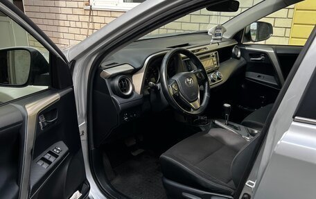 Toyota RAV4, 2013 год, 1 650 000 рублей, 20 фотография