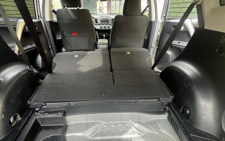 Toyota RAV4, 2013 год, 1 650 000 рублей, 28 фотография