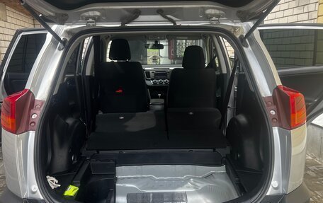 Toyota RAV4, 2013 год, 1 650 000 рублей, 29 фотография