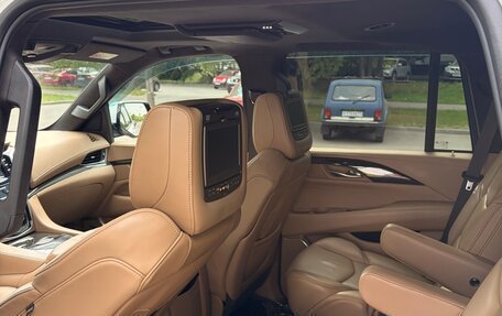 Cadillac Escalade IV, 2018 год, 5 500 000 рублей, 9 фотография