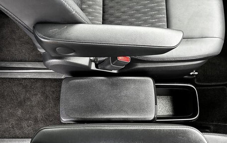 Toyota Noah, 2023 год, 2 847 000 рублей, 18 фотография