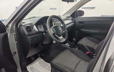 Suzuki Vitara II рестайлинг, 2021 год, 1 400 000 рублей, 8 фотография