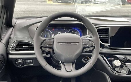 Chrysler Pacifica (RU), 2026 год, 11 600 000 рублей, 9 фотография
