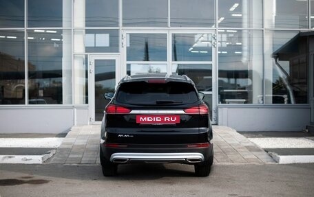 Geely Atlas, 2022 год, 2 000 000 рублей, 4 фотография