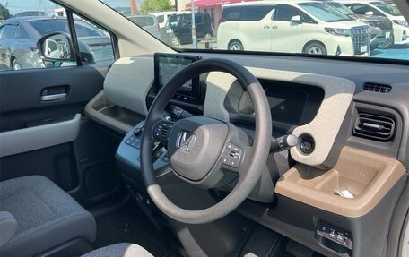 Honda Freed, 2025 год, 1 840 007 рублей, 8 фотография