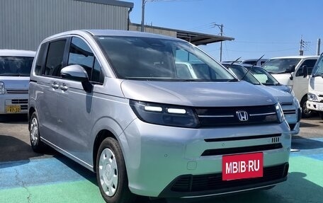 Honda Freed, 2025 год, 1 840 007 рублей, 3 фотография