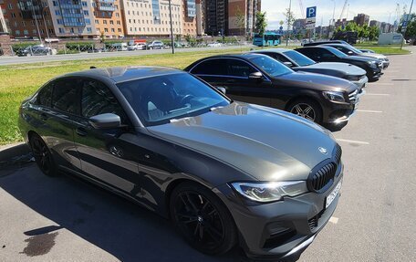 BMW 3 серия, 2019 год, 3 950 000 рублей, 2 фотография