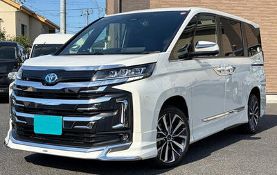 Toyota Noah, 2023 год, 2 971 000 рублей, 1 фотография