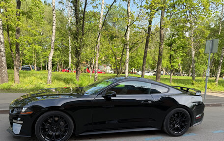 Ford Mustang VI рестайлинг, 2018 год, 3 200 000 рублей, 5 фотография