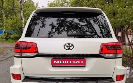 Toyota Land Cruiser 200, 2016 год, 8 200 000 рублей, 10 фотография