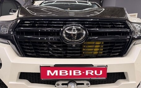Toyota Land Cruiser 200, 2016 год, 8 200 000 рублей, 20 фотография
