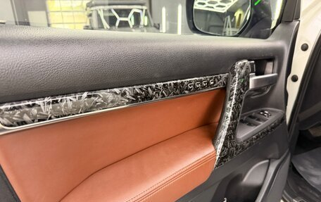 Toyota Land Cruiser 200, 2016 год, 8 200 000 рублей, 26 фотография