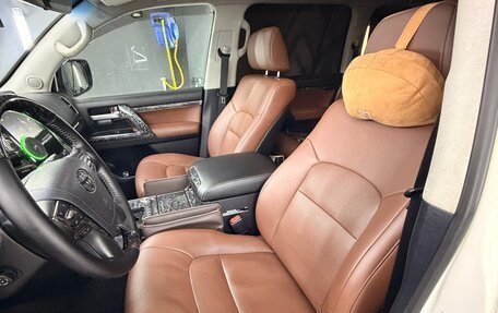 Toyota Land Cruiser 200, 2016 год, 8 200 000 рублей, 30 фотография