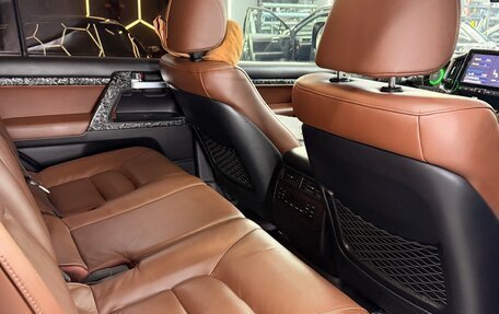 Toyota Land Cruiser 200, 2016 год, 8 200 000 рублей, 37 фотография