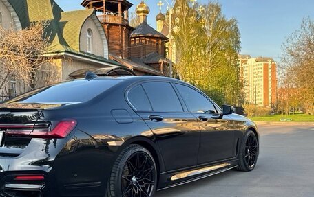 BMW 7 серия, 2019 год, 4 890 000 рублей, 6 фотография