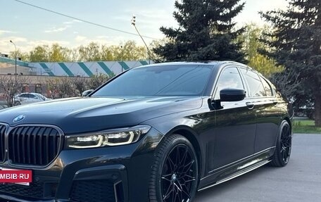 BMW 7 серия, 2019 год, 4 890 000 рублей, 3 фотография