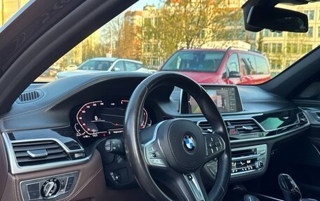 BMW 7 серия, 2019 год, 4 890 000 рублей, 24 фотография