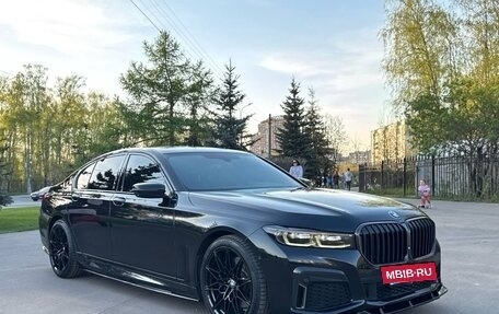 BMW 7 серия, 2019 год, 4 890 000 рублей, 17 фотография