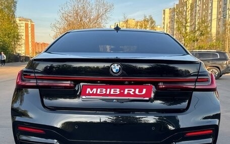 BMW 7 серия, 2019 год, 4 890 000 рублей, 22 фотография