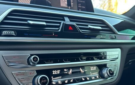 BMW 7 серия, 2019 год, 4 890 000 рублей, 32 фотография