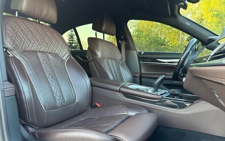 BMW 7 серия, 2019 год, 4 890 000 рублей, 34 фотография