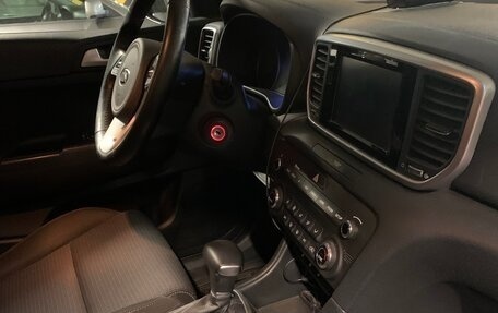 KIA Sportage IV рестайлинг, 2019 год, 2 200 000 рублей, 2 фотография