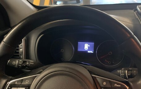 KIA Sportage IV рестайлинг, 2019 год, 2 200 000 рублей, 3 фотография