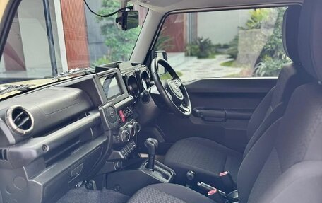 Suzuki Jimny, 2023 год, 1 260 000 рублей, 8 фотография