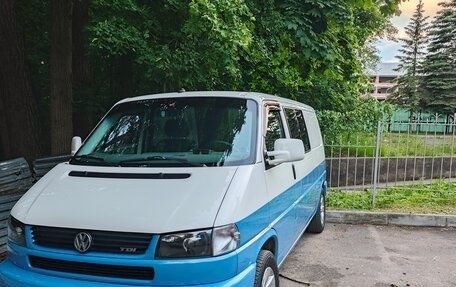 Volkswagen Transporter T4, 2001 год, 2 480 000 рублей, 6 фотография