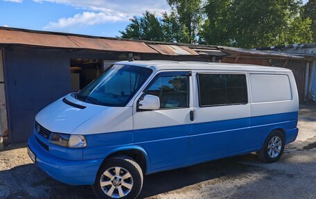 Volkswagen Transporter T4, 2001 год, 2 480 000 рублей, 7 фотография