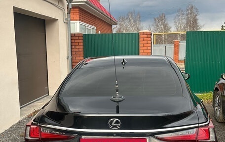 Lexus ES VII, 2020 год, 3 600 000 рублей, 2 фотография