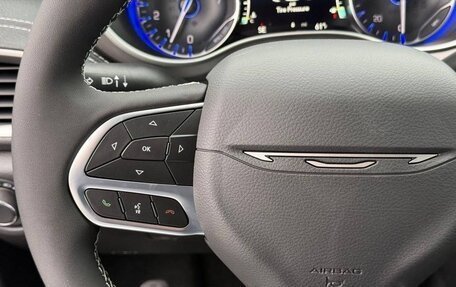 Chrysler Pacifica (RU), 2026 год, 9 999 999 рублей, 11 фотография