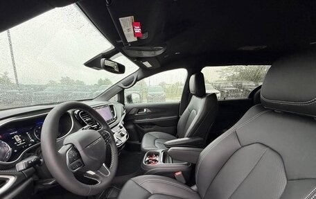 Chrysler Pacifica (RU), 2026 год, 9 999 999 рублей, 9 фотография