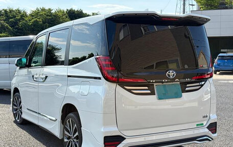 Toyota Noah, 2023 год, 2 971 000 рублей, 6 фотография
