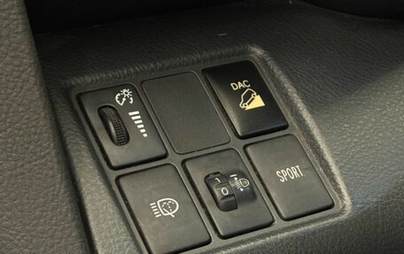 Toyota RAV4, 2011 год, 1 220 000 рублей, 10 фотография