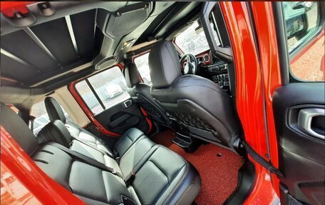 Jeep Wrangler, 2019 год, 4 200 000 рублей, 6 фотография