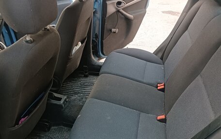 Ford Focus IV, 2003 год, 110 000 рублей, 12 фотография