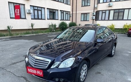 Mercedes-Benz E-Класс, 2011 год, 1 000 000 рублей, 2 фотография