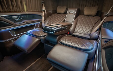 Mercedes-Benz V-Класс, 2023 год, 15 300 000 рублей, 2 фотография