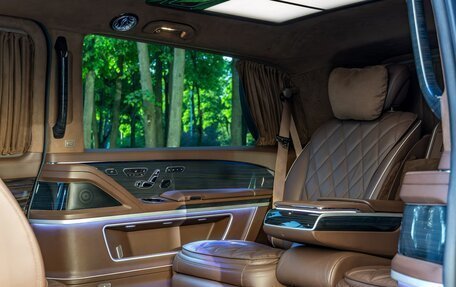 Mercedes-Benz V-Класс, 2023 год, 15 300 000 рублей, 8 фотография