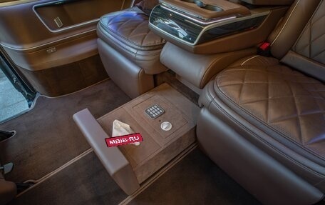 Mercedes-Benz V-Класс, 2023 год, 15 300 000 рублей, 11 фотография