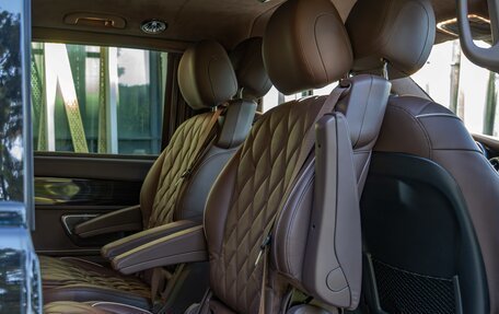 Mercedes-Benz V-Класс, 2023 год, 15 300 000 рублей, 17 фотография