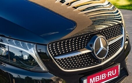 Mercedes-Benz V-Класс, 2023 год, 15 300 000 рублей, 25 фотография
