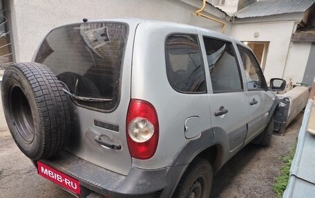 Chevrolet Niva I рестайлинг, 2013 год, 290 000 рублей, 2 фотография