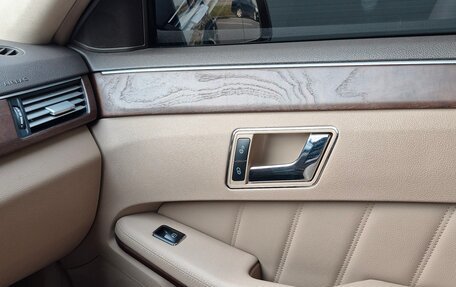 Mercedes-Benz E-Класс, 2009 год, 1 265 000 рублей, 13 фотография