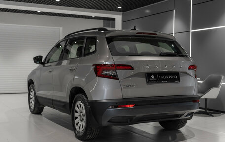 Skoda Karoq I, 2020 год, 2 175 000 рублей, 4 фотография