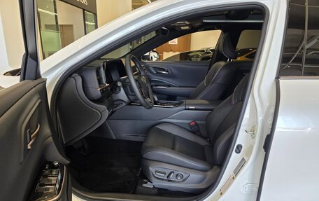 Toyota Crown, 2025 год, 8 800 000 рублей, 5 фотография
